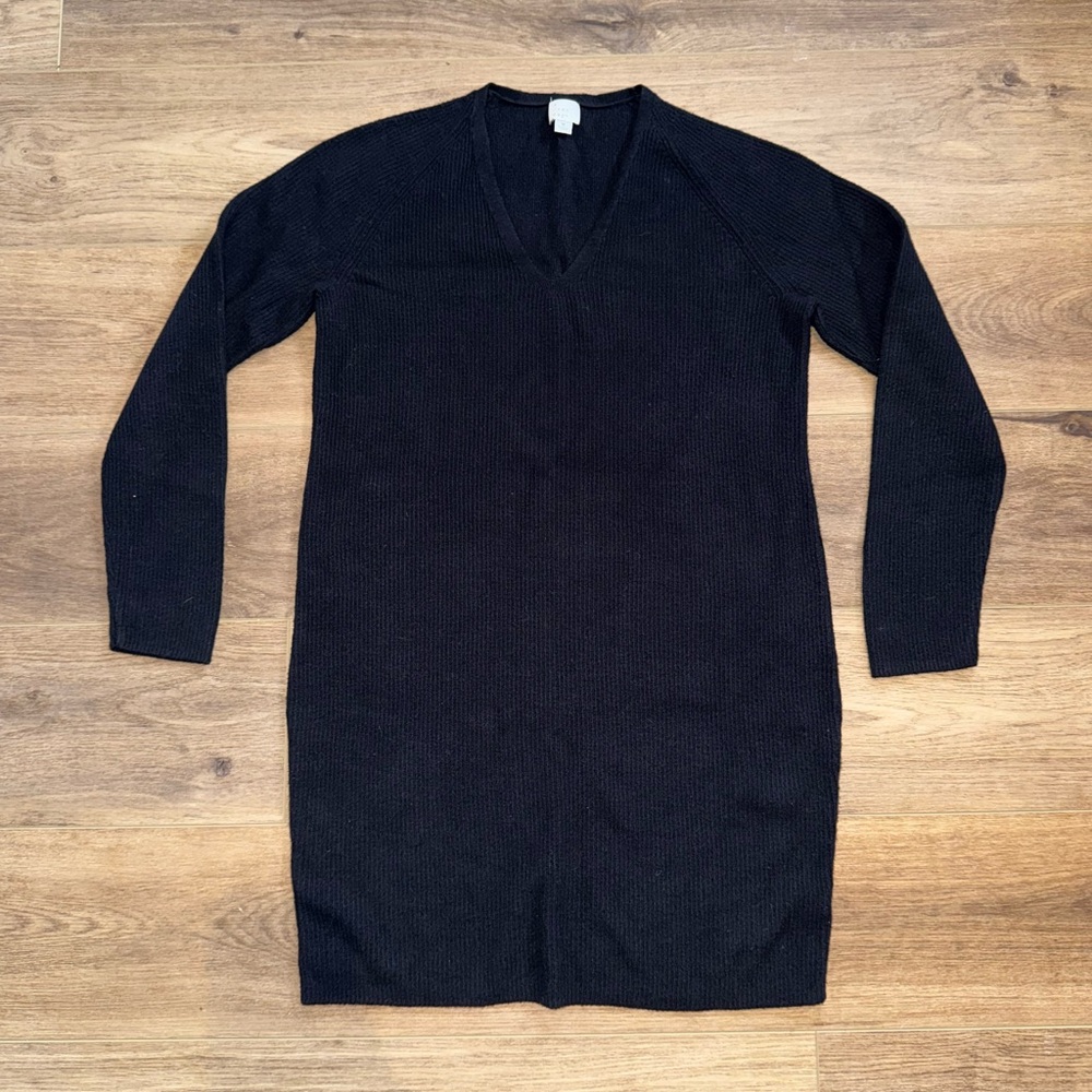 A New Day Black V-Neck Sweater Dress Size M